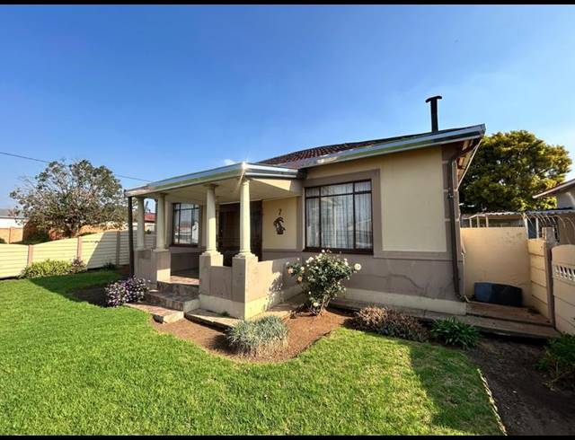 3 BEDROOM HOUSE FOR SALE IN SPRINGS CENTRAL